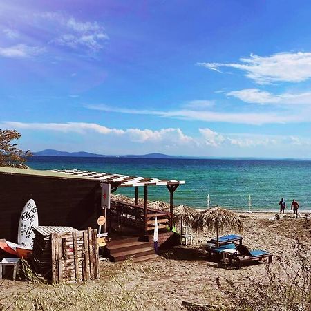 Lovely Studio Apartment On The Beach Burgas Stad Buitenkant foto